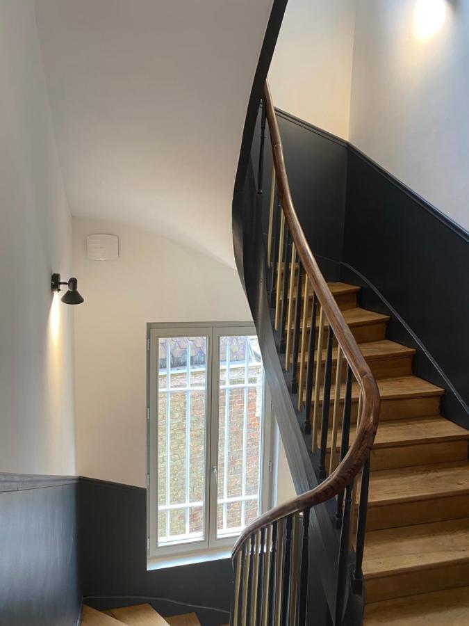 Le Haut 33 : Maison Bourgeoise De Caractere A Laon Exterior foto